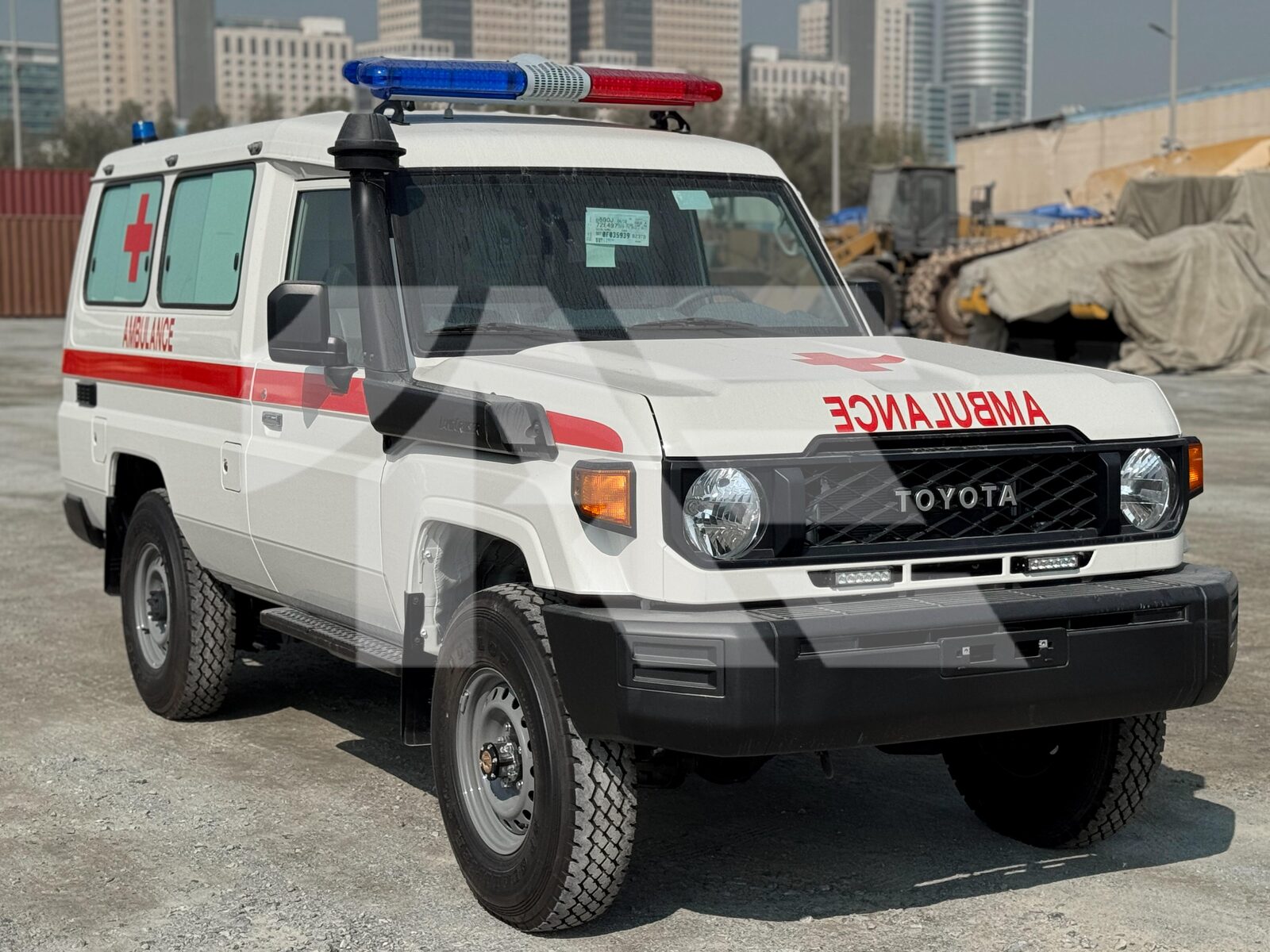 Toyota LC78 Mobile Ambulance Unit photo 3
