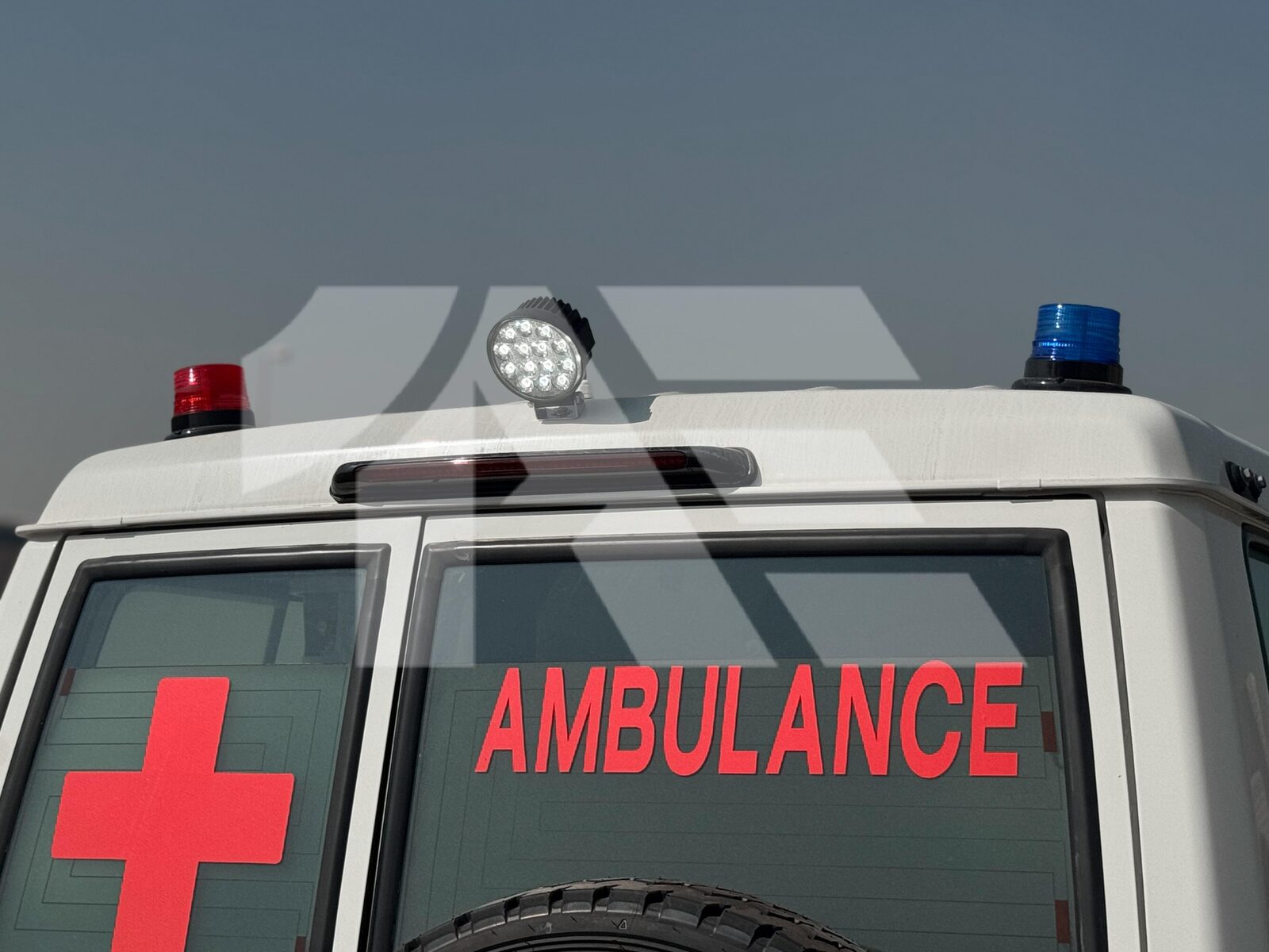 Toyota LC78 Mobile Ambulance Unit photo 9