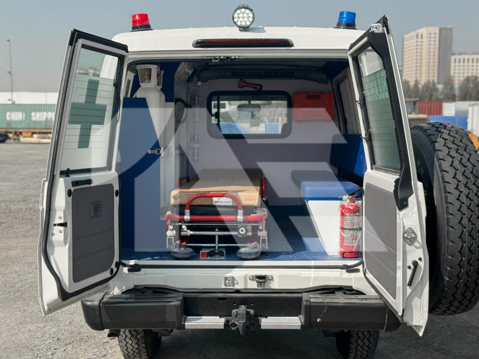 Toyota LC78 Mobile Ambulance Unit photo 12