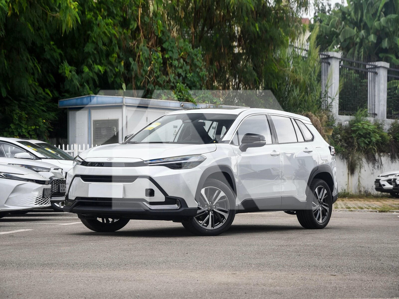 Toyota Frontlander photo 1