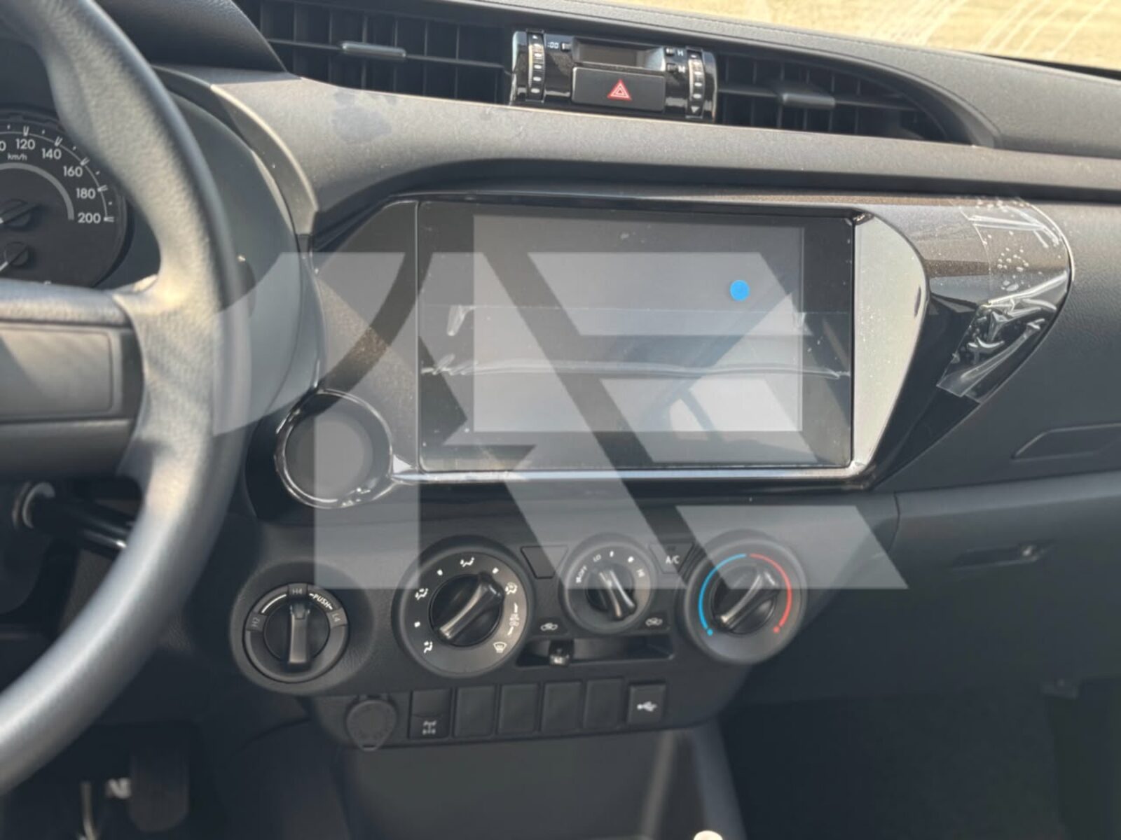 Toyota Hilux Country photo 16