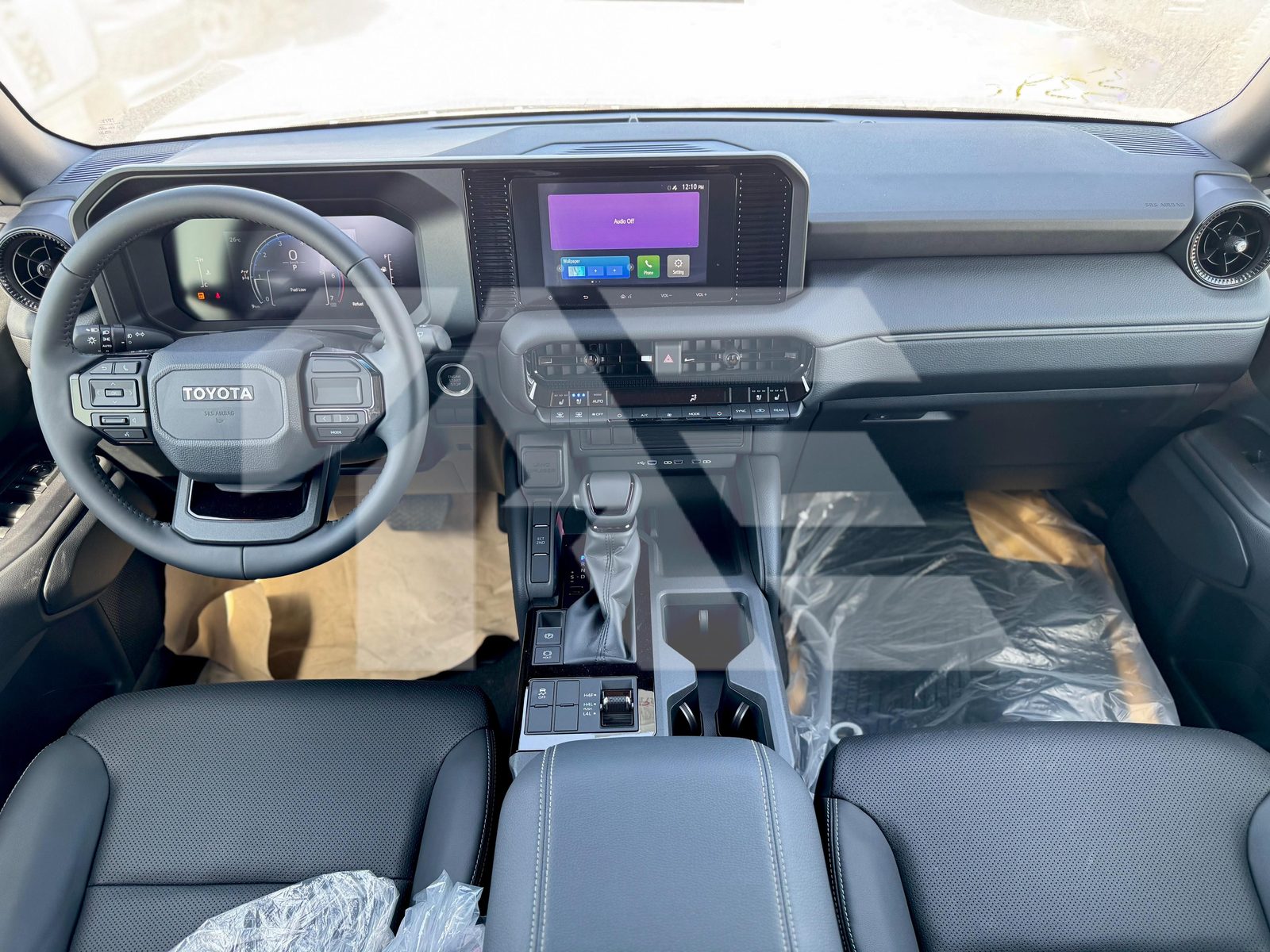 Toyota Land Cruiser Prado TXL photo 26