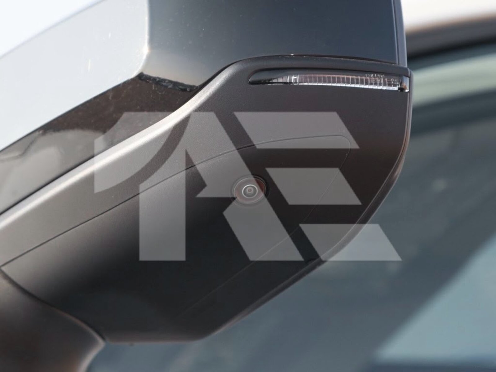 Toyota RAV4 Luxury photo 14