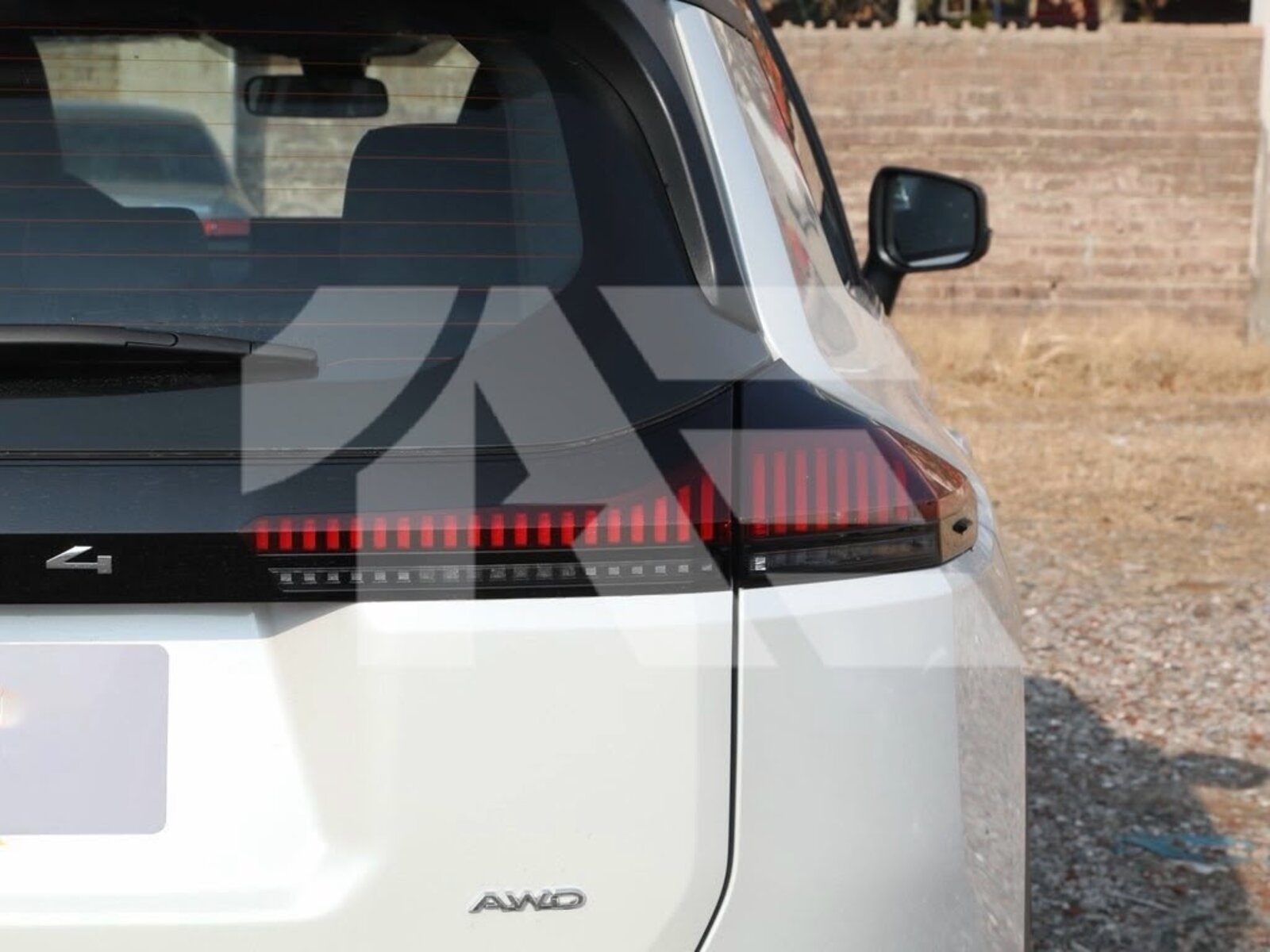 Toyota RAV4 Luxury photo 17