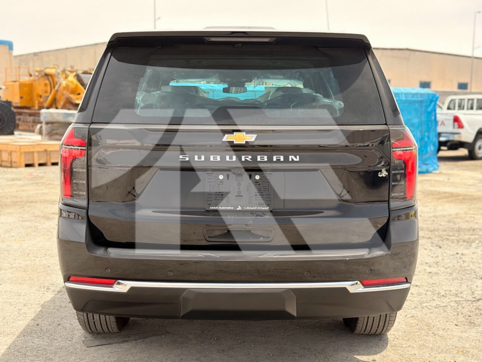 Chevrolet Suburban LS photo 6